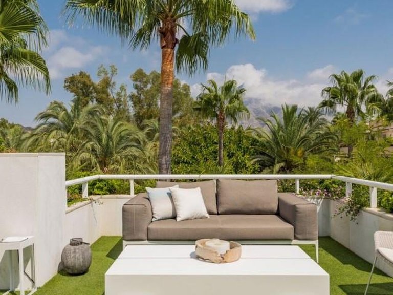 Town House for Sale in Marbella, Malaga 23