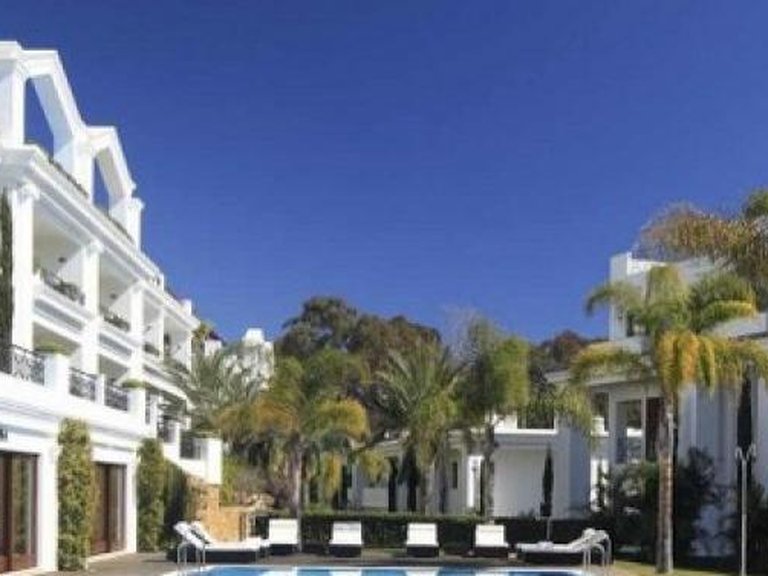 Penthouse for Sale in Estepona, Malaga 7
