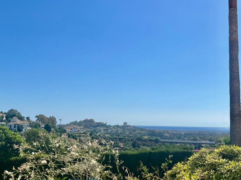 Apartment for Sale in Benahavis, Malaga 30