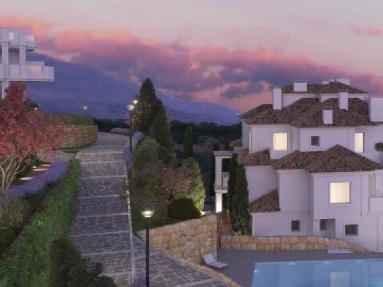 Apartment for Sale in Benahavis, Malaga 14