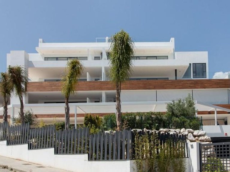 Apartment for Sale in Marbella, Malaga 14