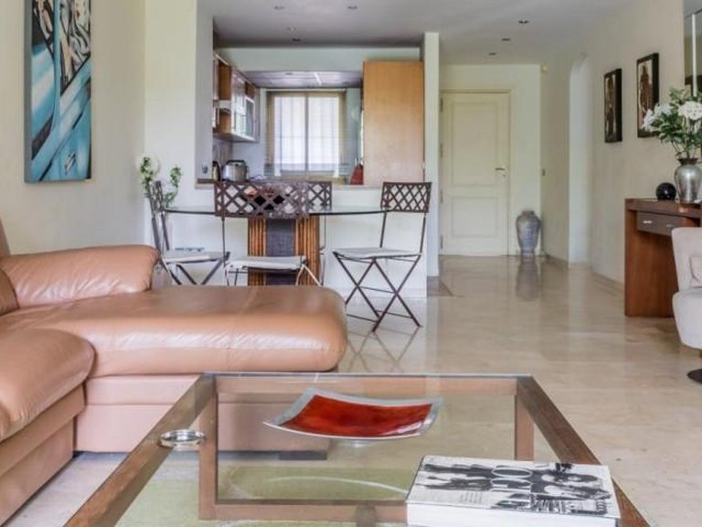 Apartment for Sale in Marbella, Malaga 14