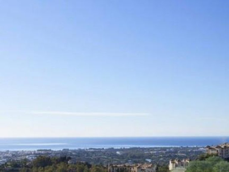 Apartment for Sale in Marbella, Malaga 13