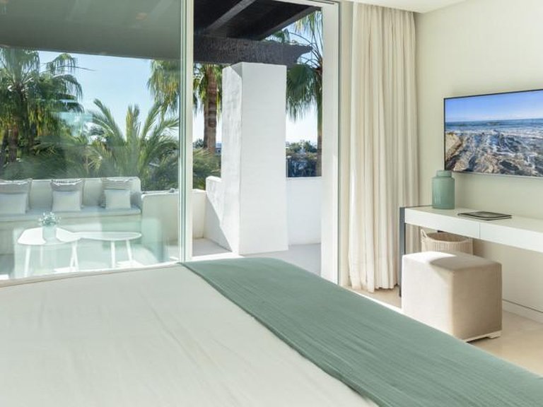 Apartment for Sale in Marbella, Malaga 30