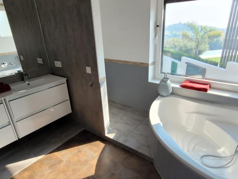 Villa for Sale in Benahavis, Malaga 20