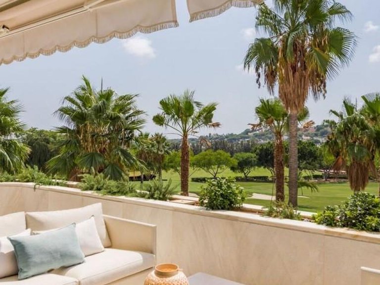 Town House for Sale in Marbella, Malaga 20