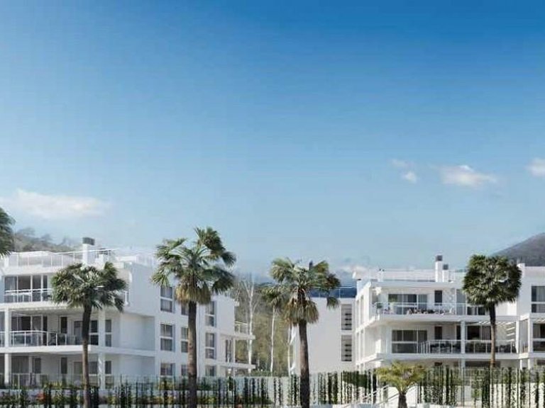 Apartment for Sale in Benahavis, Malaga 12
