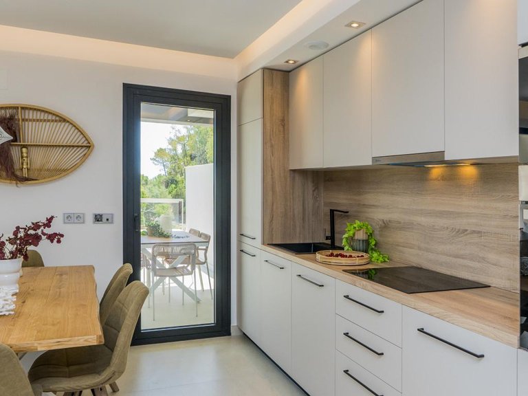 Apartment for Sale in Benahavis, Malaga 27