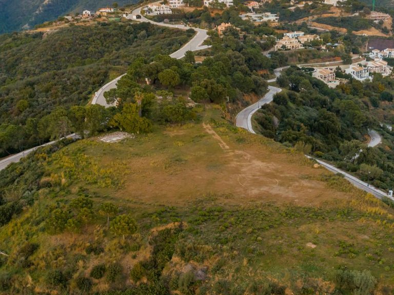Plot for Sale in Benahavis, Malaga 16
