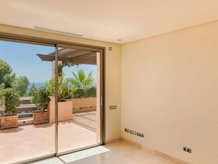 Apartment for Sale in Marbella, Malaga 26