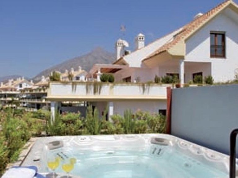 Apartment for Sale in Marbella, Malaga 31