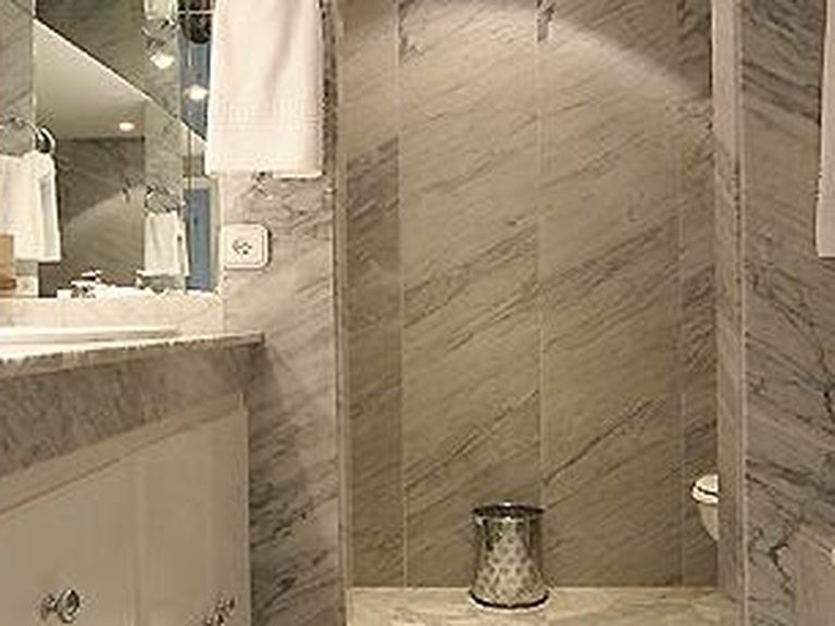 Apartment for Sale in Marbella, Malaga 29