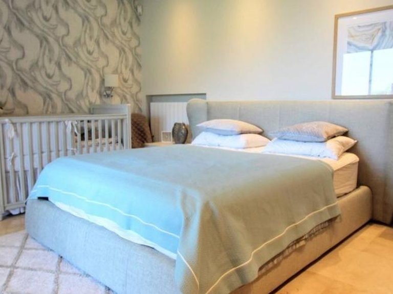 Apartment for Sale in Marbella, Malaga 26