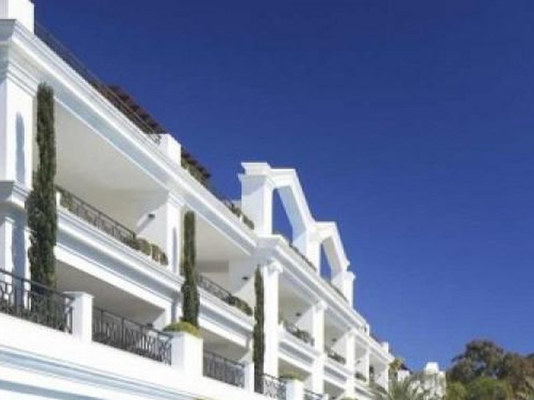 Penthouse for Sale in Estepona, Malaga 8