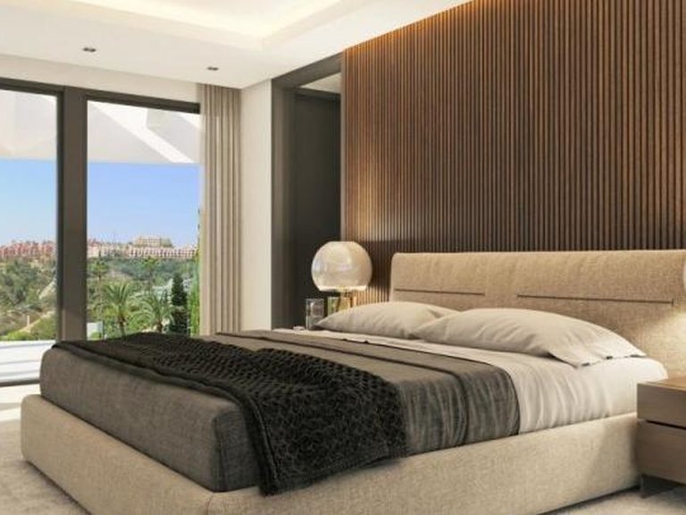 Villa for Sale in Marbella, Malaga 24