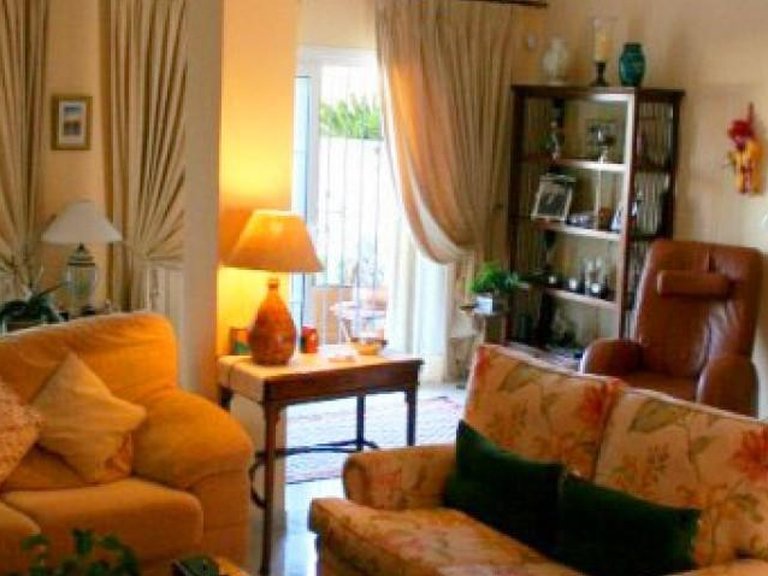 Town House for Sale in Marbella, Malaga 17