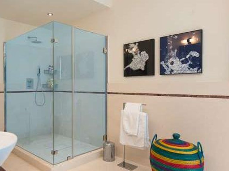 Apartment for Sale in Marbella, Malaga 21