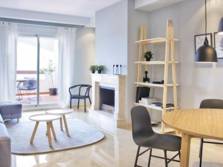 Apartment for Sale in Marbella, Malaga 25