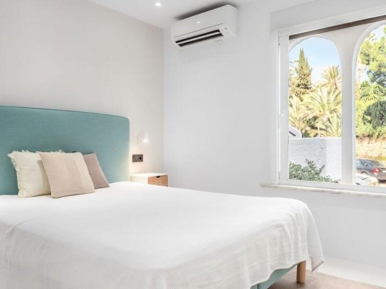Apartment for Sale in Marbella, Malaga 27