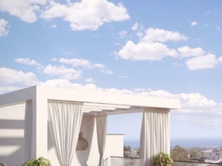 Apartment for Sale in Benahavis, Malaga 18
