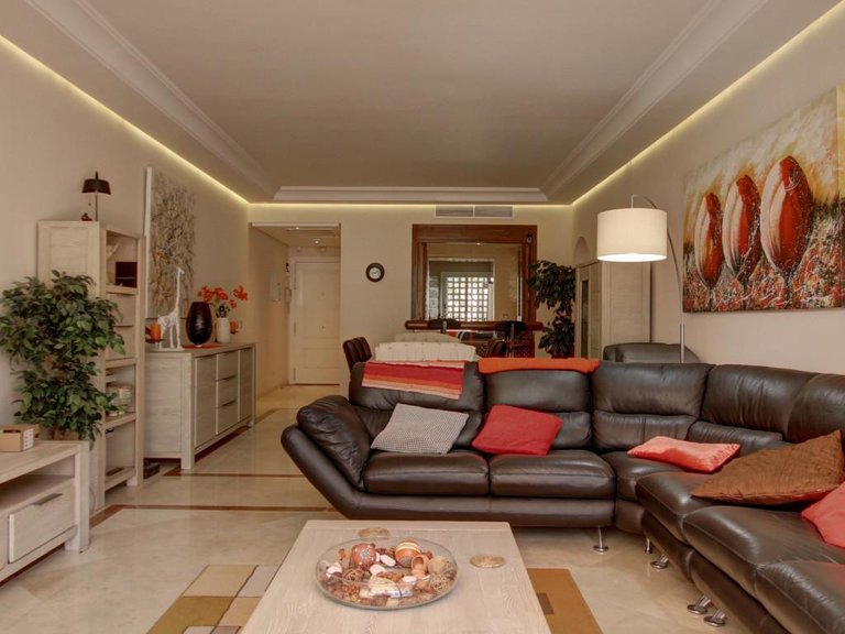 Apartment for Sale in Marbella, Malaga 21