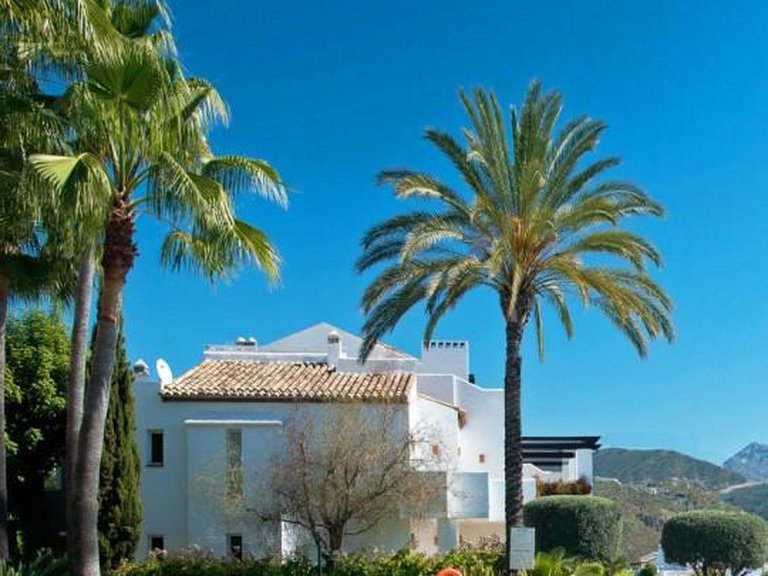 Apartment for Sale in Benahavis, Malaga 15