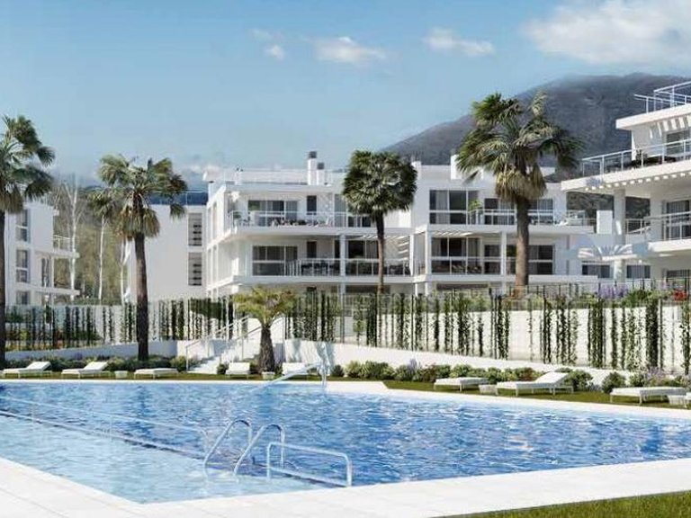 Apartment for Sale in Benahavis, Malaga 11