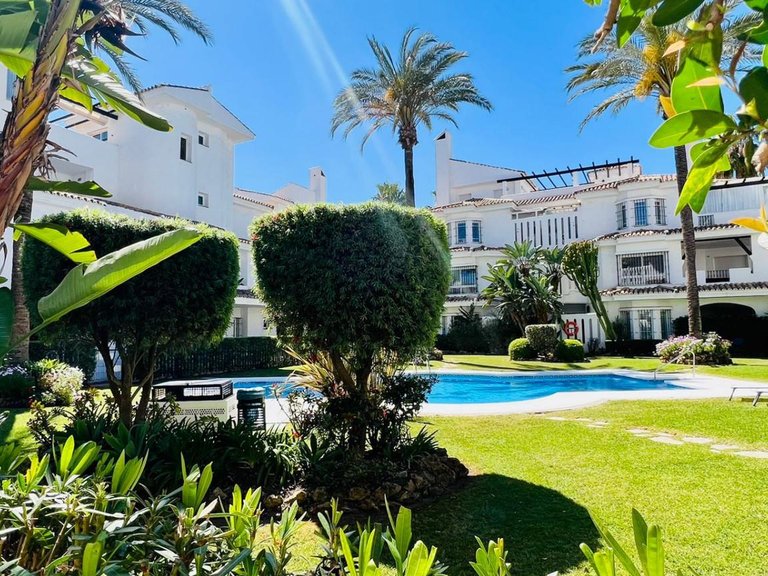 Apartment for Rent in Marbella, Malaga 10