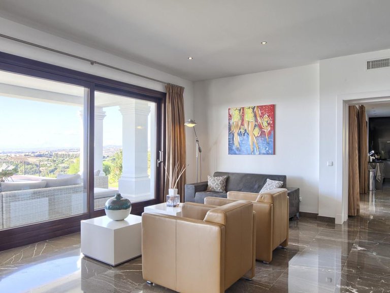 Villa for Sale in Marbella, Malaga 29