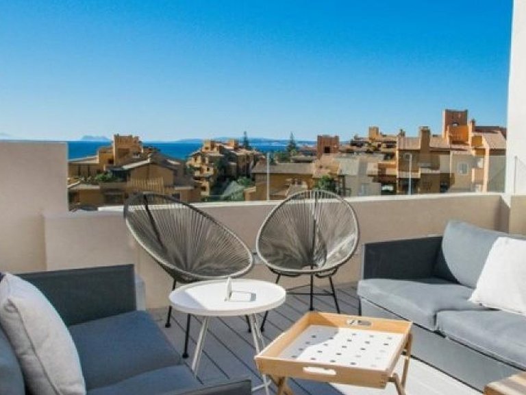 Penthouse for Sale in Estepona, Malaga 30