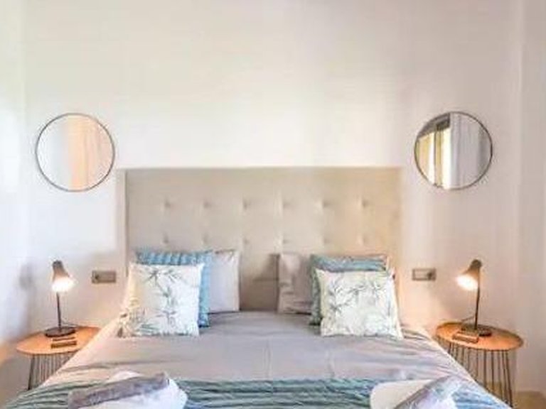 Apartment for Rent in Benahavis, Malaga 18