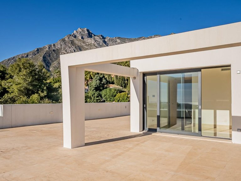 Apartment for Sale in Marbella, Malaga 30