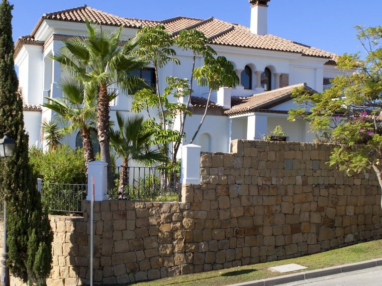 Villa for Sale in Benahavis, Malaga 22