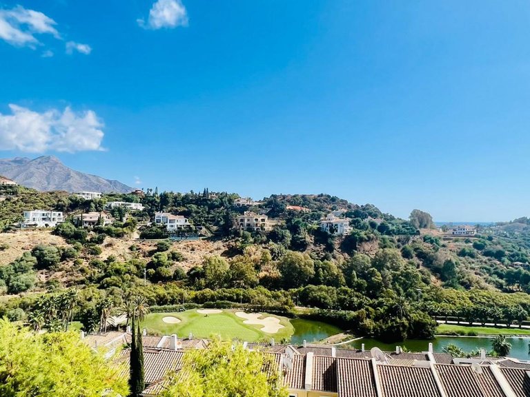 Apartment for Sale in Benahavis, Malaga 20