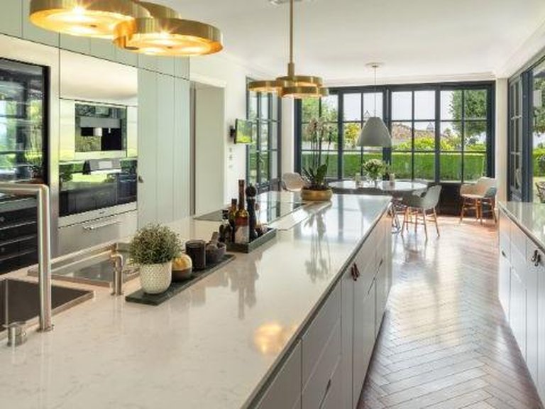 Villa for Sale in Marbella, Malaga 24