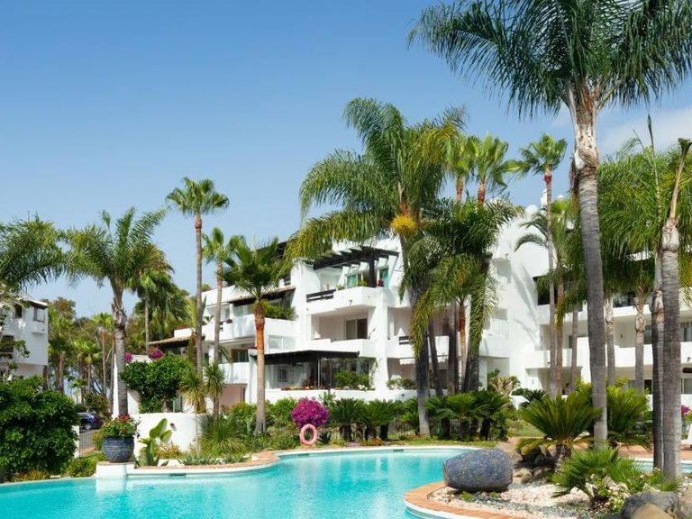 Apartment for Sale in Marbella, Malaga 30