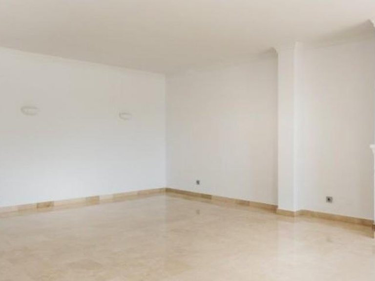 Town House for Sale in Marbella, Malaga 30