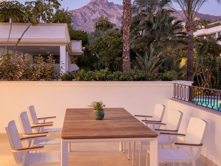 Apartment for Sale in Marbella, Malaga 24