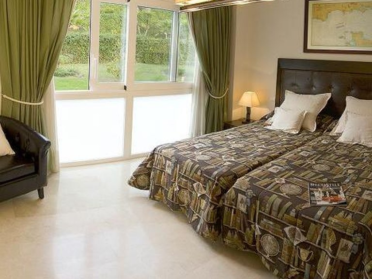 Apartment for Sale in Marbella, Malaga 17