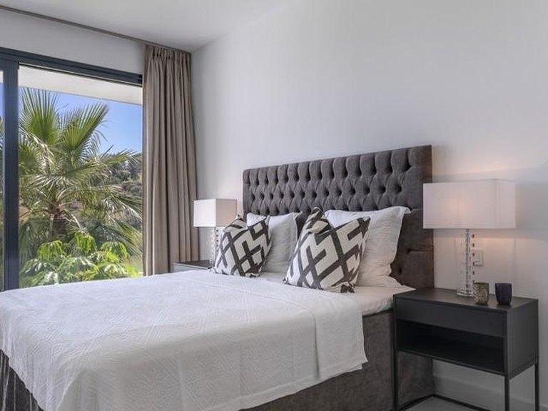 Apartment for Sale in Benahavis, Malaga 28