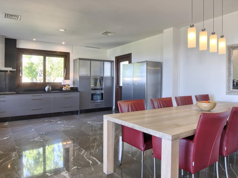 Villa for Sale in Marbella, Malaga 27