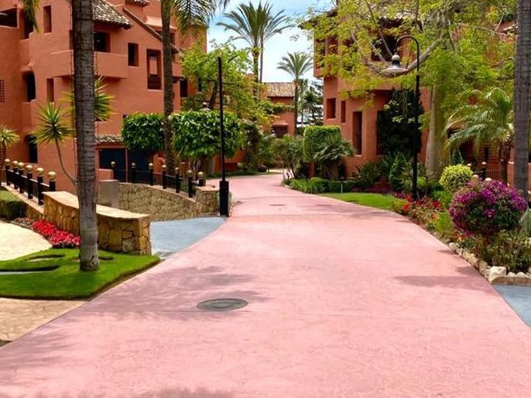 Apartment for Sale in Estepona, Malaga 30