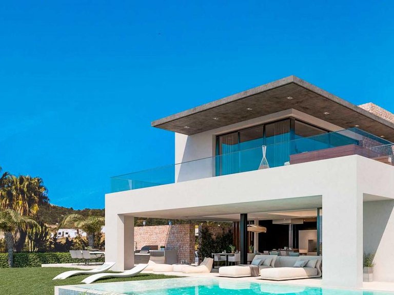 Villa for Sale in Marbella, Malaga 13