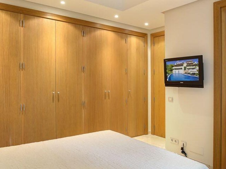 Apartment for Sale in Marbella, Malaga 26