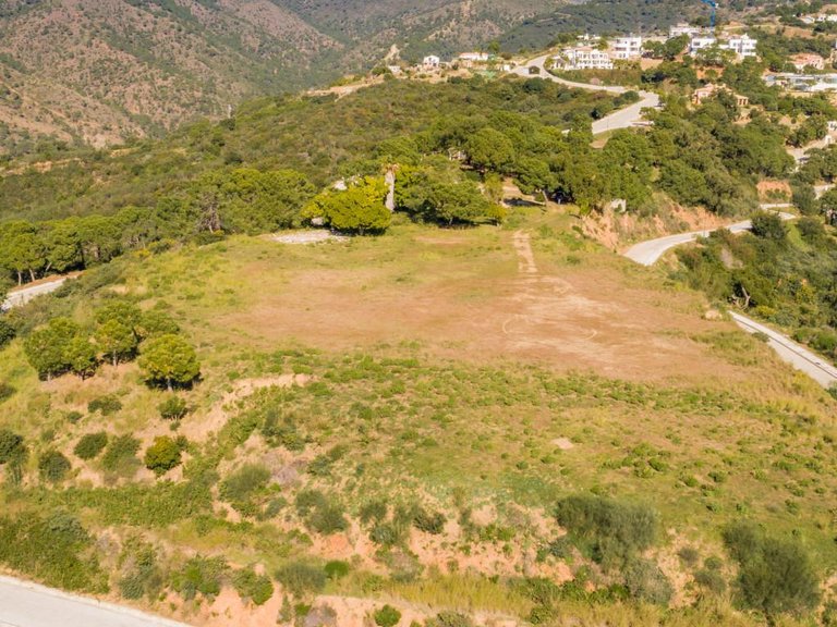 Plot for Sale in Benahavis, Malaga 14