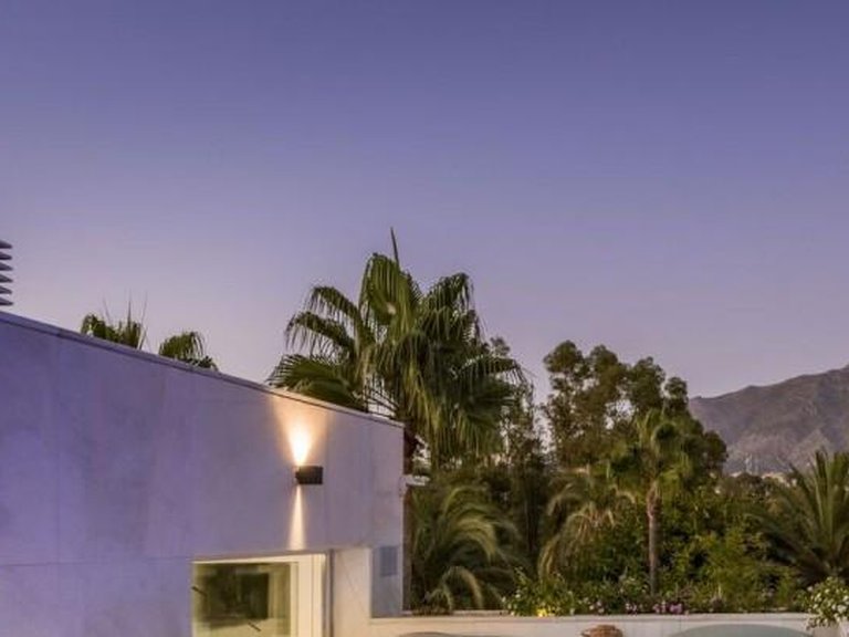 Town House for Sale in Marbella, Malaga 17