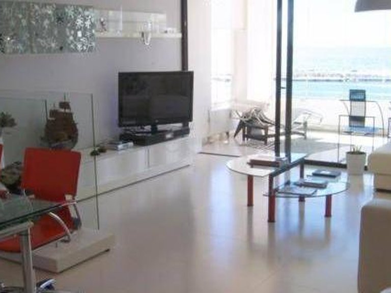 Apartment for Sale in Marbella, Malaga 25