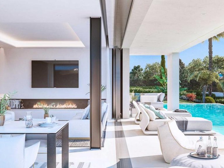 Villa for Sale in Marbella, Malaga 16