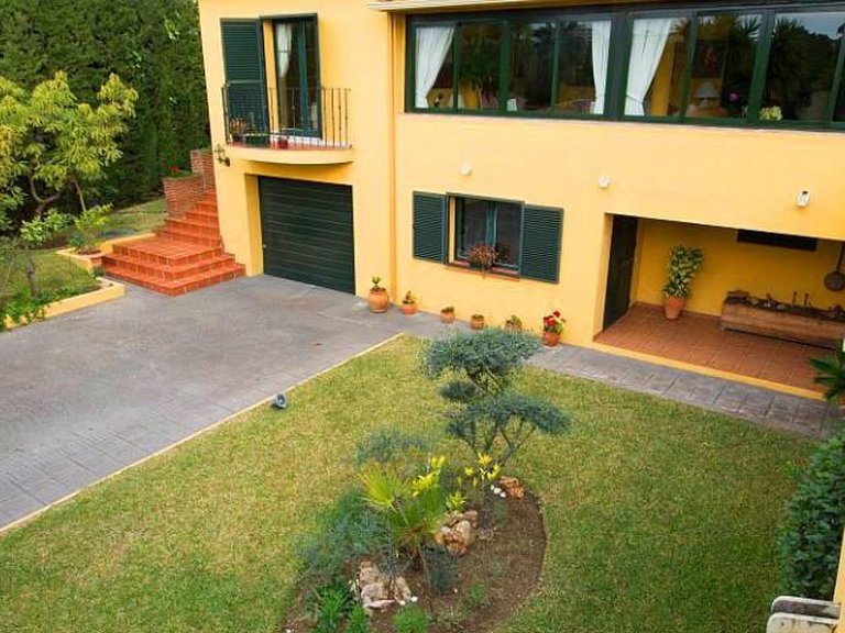 Villa for Sale in Marbella, Malaga 18