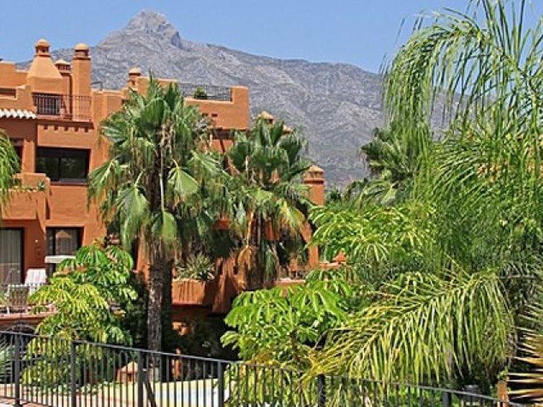 Town House for Sale in Marbella, Malaga 29